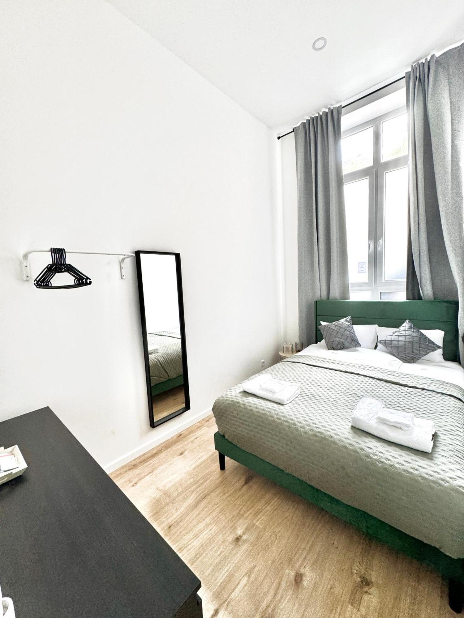 Heaven Homes - Privatzimmer Mit Bad Im Herzen Von Duesseldorf エクステリア 写真